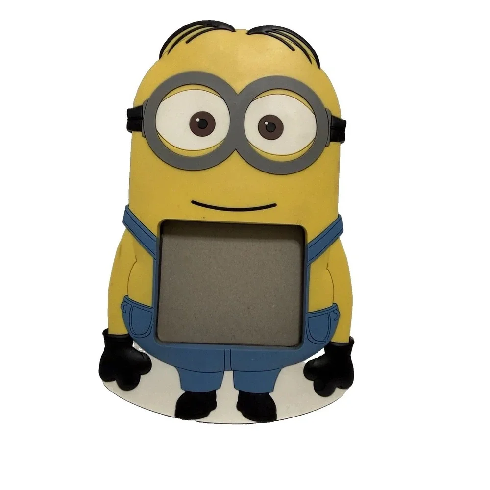 Universal Studios Despicable Me Minions Photo Frame For 2.5